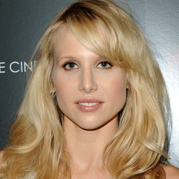 Lucy Punch
